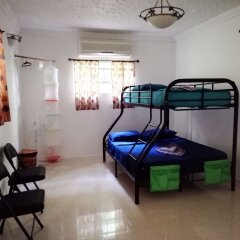 Отель All Nations Guesthouse фитнесс-зал