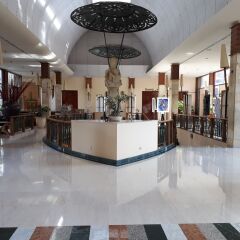 Novotel Surabaya Hotel интерьер отеля