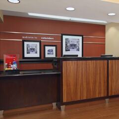 Отель Hampton Inn Columbus-International Airport США, Колумбус - отзывы, цены и фото номеров - забронировать отель Hampton Inn Columbus-International Airport онлайн интерьер отеля