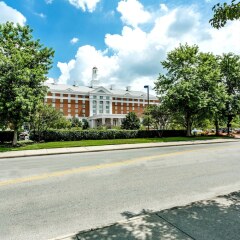Отель Hilton Columbus at Easton США, Колумбус - отзывы, цены и фото номеров - забронировать отель Hilton Columbus at Easton онлайн парковка
