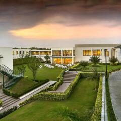 Отель Four Points by Sheraton New Delhi, Airport Highway фото 3