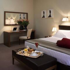 Hotel Palace Maria Luigia Парма в номере