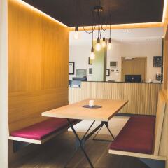 Flora Hotel & Suites Меран гостиничный бар