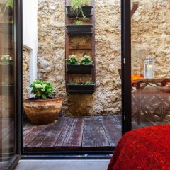 Апартаменты The Old Stables Chiado Apartments гостиничный бар