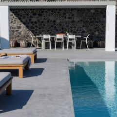 Отель Samsara - Santorini Luxury Retreat Греция, Остров Санторини - отзывы, цены и фото номеров - забронировать отель Samsara - Santorini Luxury Retreat онлайн бассейн фото 2