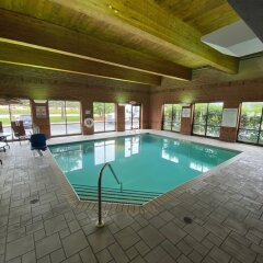 Отель Holiday Inn Express & Suites Bloomington - Mpls Arpt Area West Блумингтон бассейн фото 2