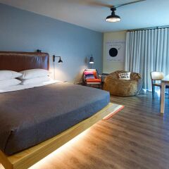Отель MOXY Phoenix Tempe/ASU Area комната для гостей