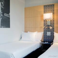 Отель Ac Victoria Suites By Marriott Барселона комната для гостей фото 2
