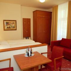 Hotel & Apartments Zarenhof Berlin Prenzlauer Berg комната для гостей фото 3