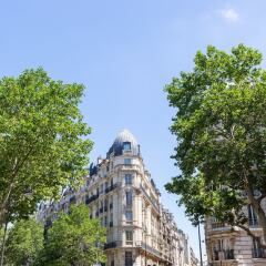 Отель Parisian Charm by Pereire