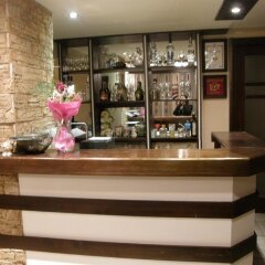 Отель Guest House Raffe Банско гостиничный бар