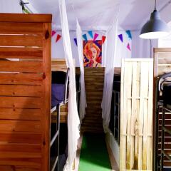 La Casa del Colibrí Youth Hostel фитнесс-зал
