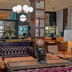 Отель H10 Montcada Boutique Hotel Испания, Барселона - 1 отзыв об отеле, цены и фото номеров - забронировать отель H10 Montcada Boutique Hotel онлайн гостиничный бар