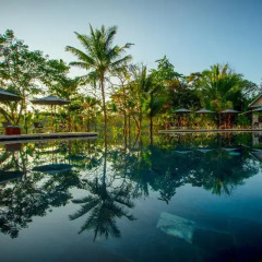 Отель Le Bel Air Boutique Resort бассейн