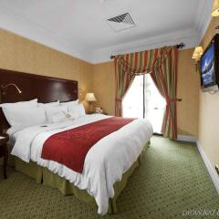 Отель Marriott Tbilisi комната для гостей фото 2