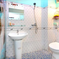 Отель Nha Lan Homestay ванная фото 2