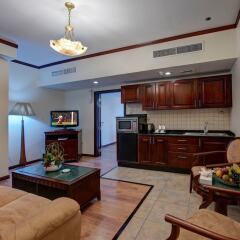Отель Tulip Inn Sharjah в номере