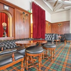Normandy Hotel развлечения