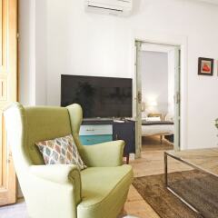 Отель Reina Sofia Boutique - Madflats Collection Мадрид комната для гостей фото 5