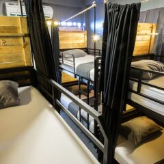 Assembly Hostel фитнесс-зал