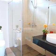 Отель Skylight 2 bedrooms New Villa in Kamala ванная фото 2