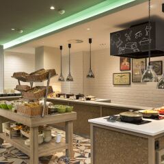 Отель Holiday Inn Amsterdam Амстердам детские мероприятия фото 2