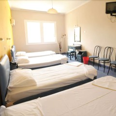 Athens Hawks Hostel комната для гостей