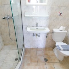 City Plus Rhodes Hotel in Rhodes, Greece from 38$, photos, reviews - zenhotels.com bathroom