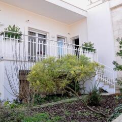 Отель B&B Momà Бари фото 4
