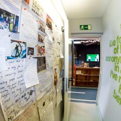 Sant Jordi Hostel Gracia комната для гостей