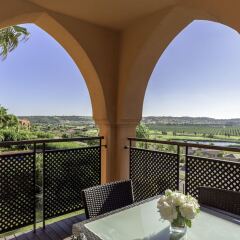Апартаменты Amendoeira Golf Resort - Apartments and villas балкон фото 2