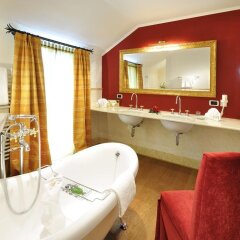 Schloss Hotel Korb Аппиано-сулла-Страда-дель-Вино ванная
