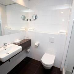 Отель Best Western Plus Plaza Almere ванная