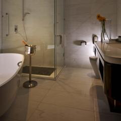 Отель Pacific Regency Hotel Suites Малайзия, Куала-Лумпур - 2 отзыва об отеле, цены и фото номеров - забронировать отель Pacific Regency Hotel Suites онлайн фото 5