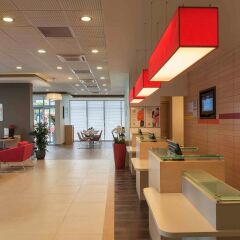 Ibis Izmir Alsancak Турция, Измир - 1 отзыв об отеле, цены и фото номеров - забронировать отель Ibis Izmir Alsancak онлайн интерьер отеля