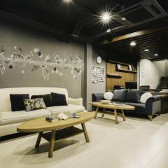 Отель TIRAS Patong Beach Hotel Таиланд, Патонг - отзывы, цены и фото номеров - забронировать отель TIRAS Patong Beach Hotel онлайн комната для гостей фото 3