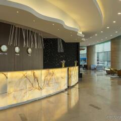 Отель Four Points by Sheraton Kuwait интерьер отеля