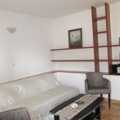 Апартаменты Apartments Villa Pržno Пржно сейф в номере