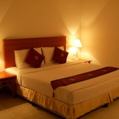 Отель Crown Pattaya Beach Hotel Таиланд, Паттайя - отзывы, цены и фото номеров - забронировать отель Crown Pattaya Beach Hotel онлайн