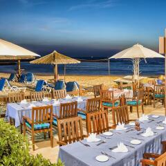 Отель Coral Beach Resort - Sharjah ОАЭ, Шарджа - 8 отзывов об отеле, цены и фото номеров - забронировать отель Coral Beach Resort - Sharjah онлайн помещение для мероприятий