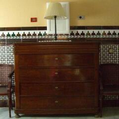 Отель Hostal La Muralla гостиничный бар