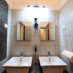 Hostel Fine Belgrade ванная
