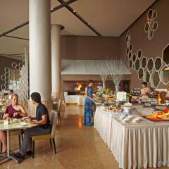 Отель Eastin Hotel Penang Малайзия, Пенанг - отзывы, цены и фото номеров - забронировать отель Eastin Hotel Penang онлайн питание фото 2