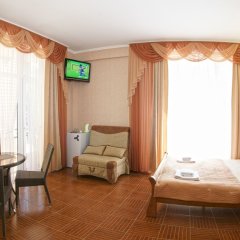 Гостиница Вилла Аннигора в Алуште 8 отзывов об отеле, цены и фото номеров - забронировать гостиницу Вилла Аннигора онлайн Алушта комната для гостей фото 4