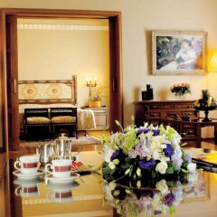 Warwick Palm Beach Hotel