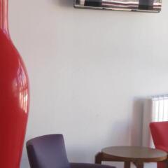 Hotel Teix сейф в номере