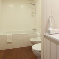 Отель Casa da Cidade Португалия, Понта-Делгада - отзывы, цены и фото номеров - забронировать отель Casa da Cidade онлайн ванная