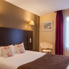 Hotel The Originals Paris Gare de l'Est Parisiana (ex Inter-Hotel) комната для гостей