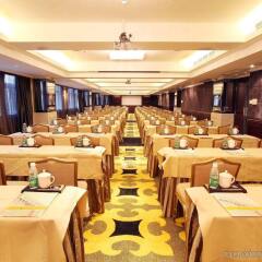 Grand Palace Hotel(Grand Hotel Management Group)