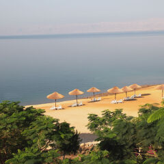 Отель Holiday Inn Resort Dead Sea Иордания, Ма-Ин - 2 отзыва об отеле, цены и фото номеров - забронировать отель Holiday Inn Resort Dead Sea онлайн пляж фото 2